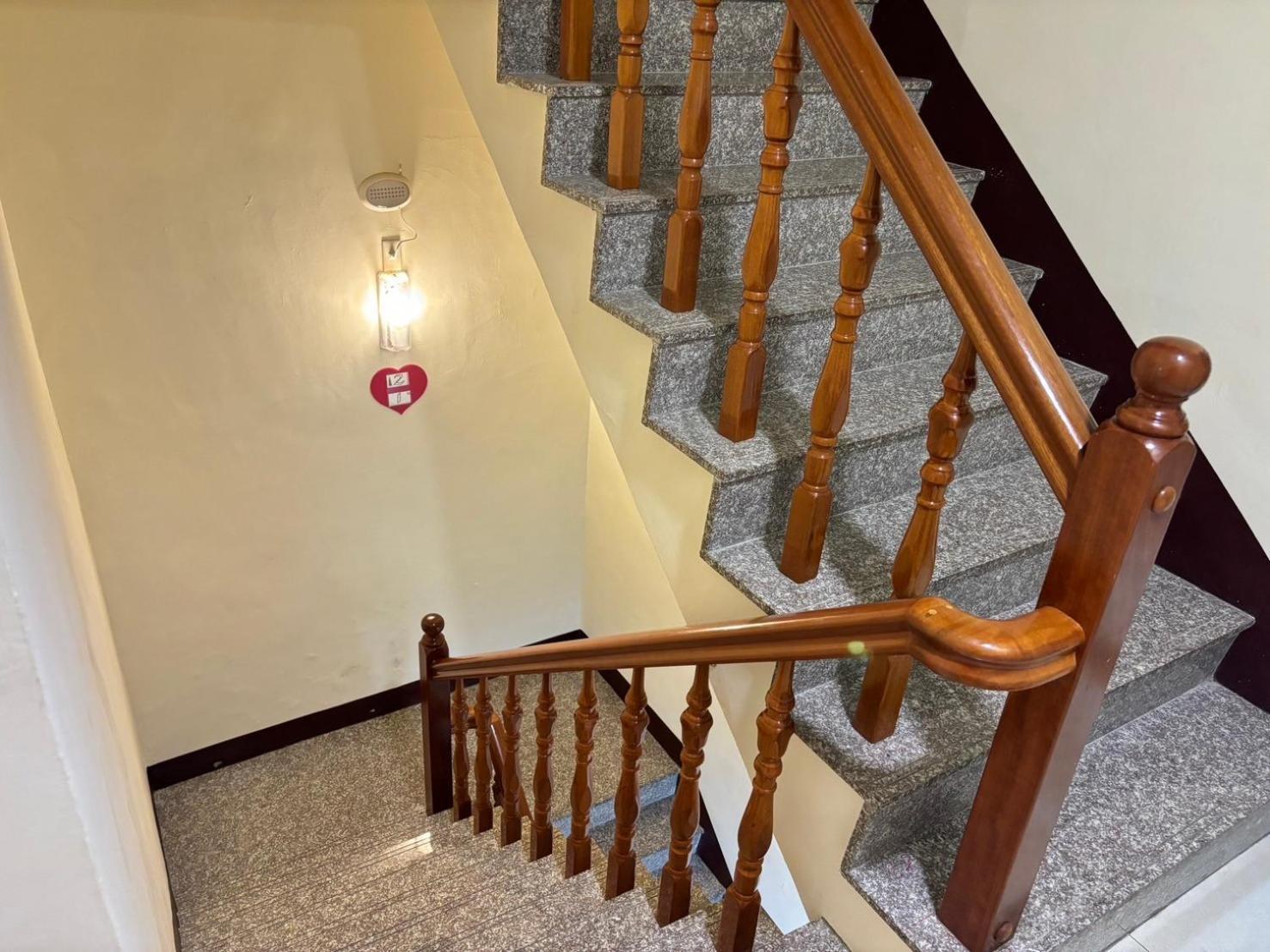 Luyu Homestay Луканг Екстериор снимка